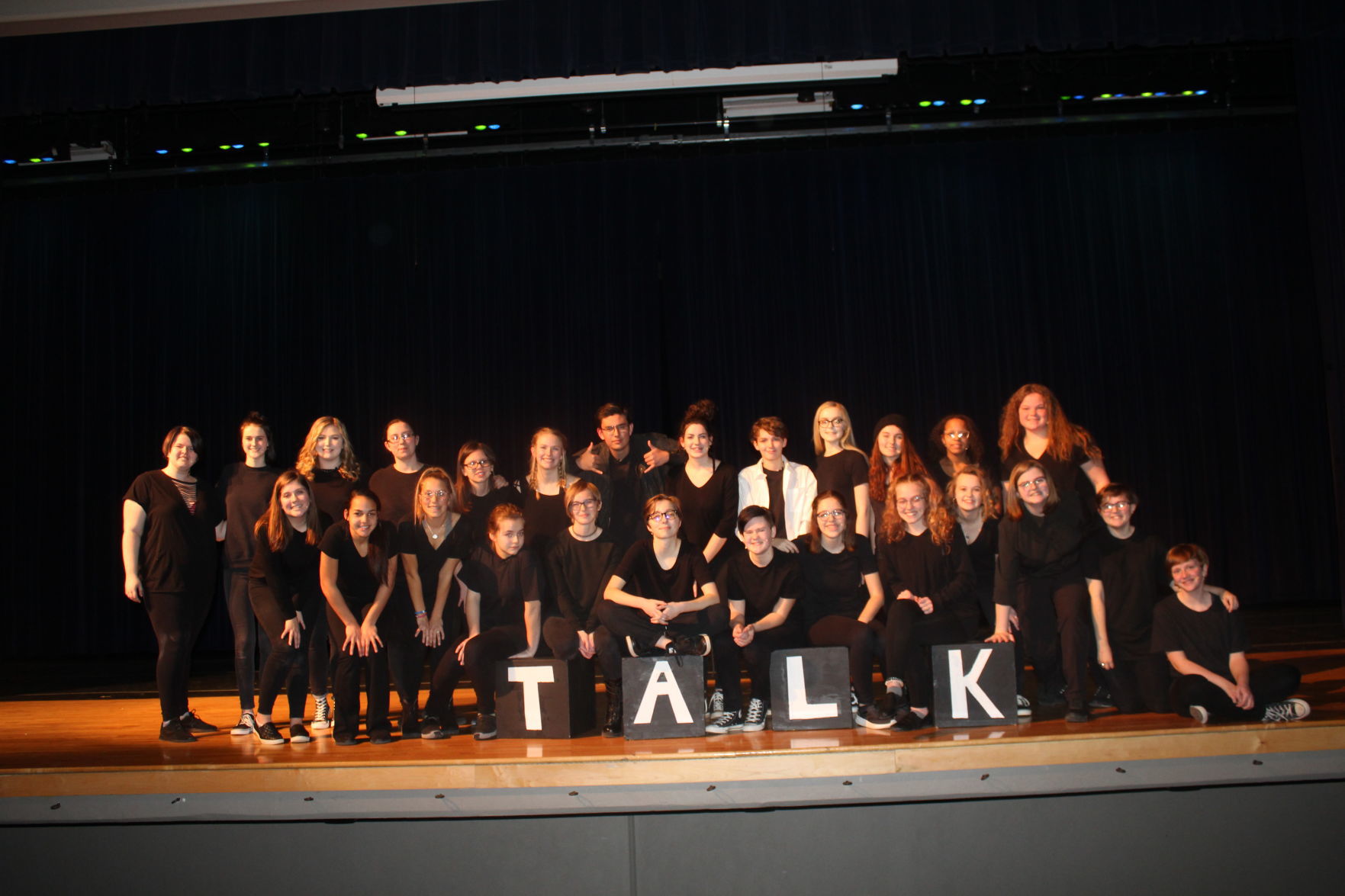 CAST PHOTO